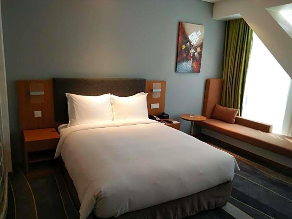 Holiday Inn Express Handan East By Ihg Екстер'єр фото